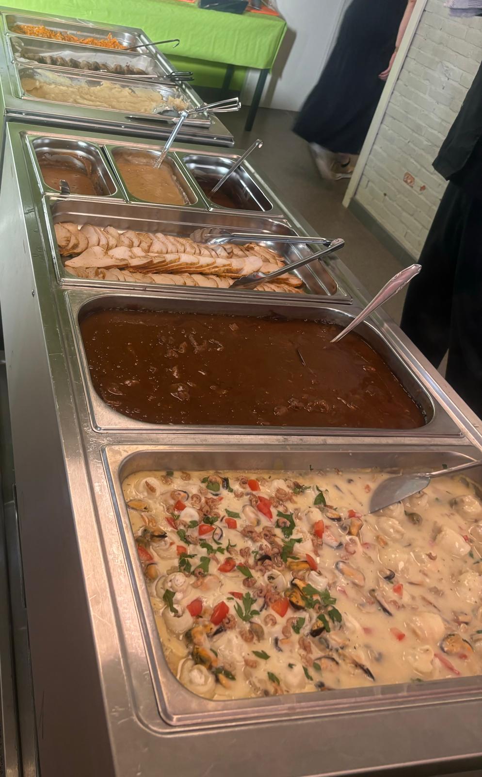 Warm buffet van Kimenoli