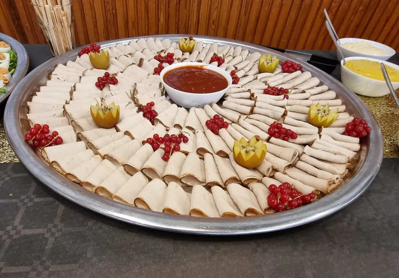 Combinatie van koude en warme gerechten